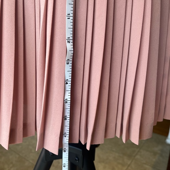 J Crew pleated skirt. - Picture 5 of 7